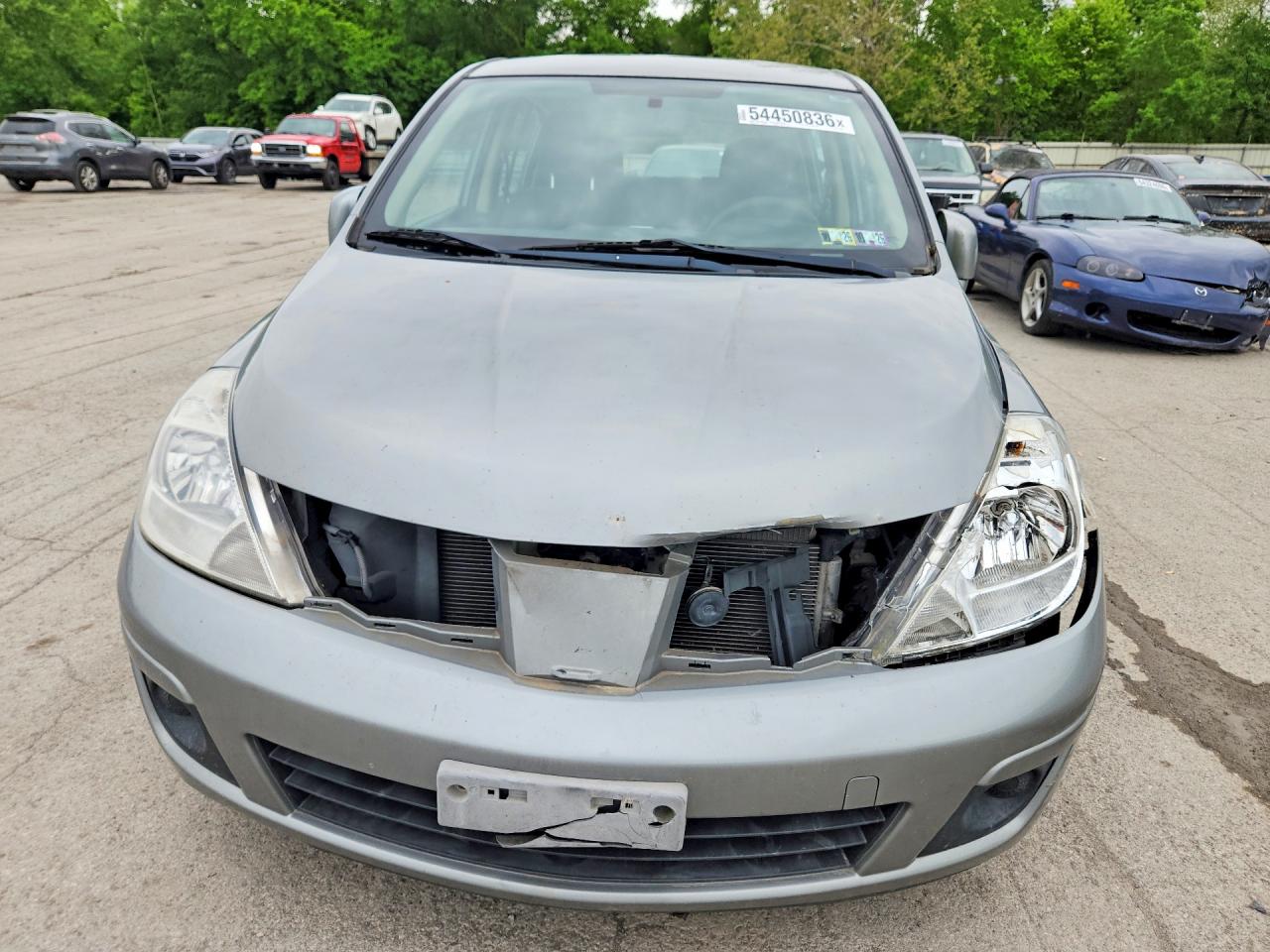 2011 NISSAN VERSA 1.8