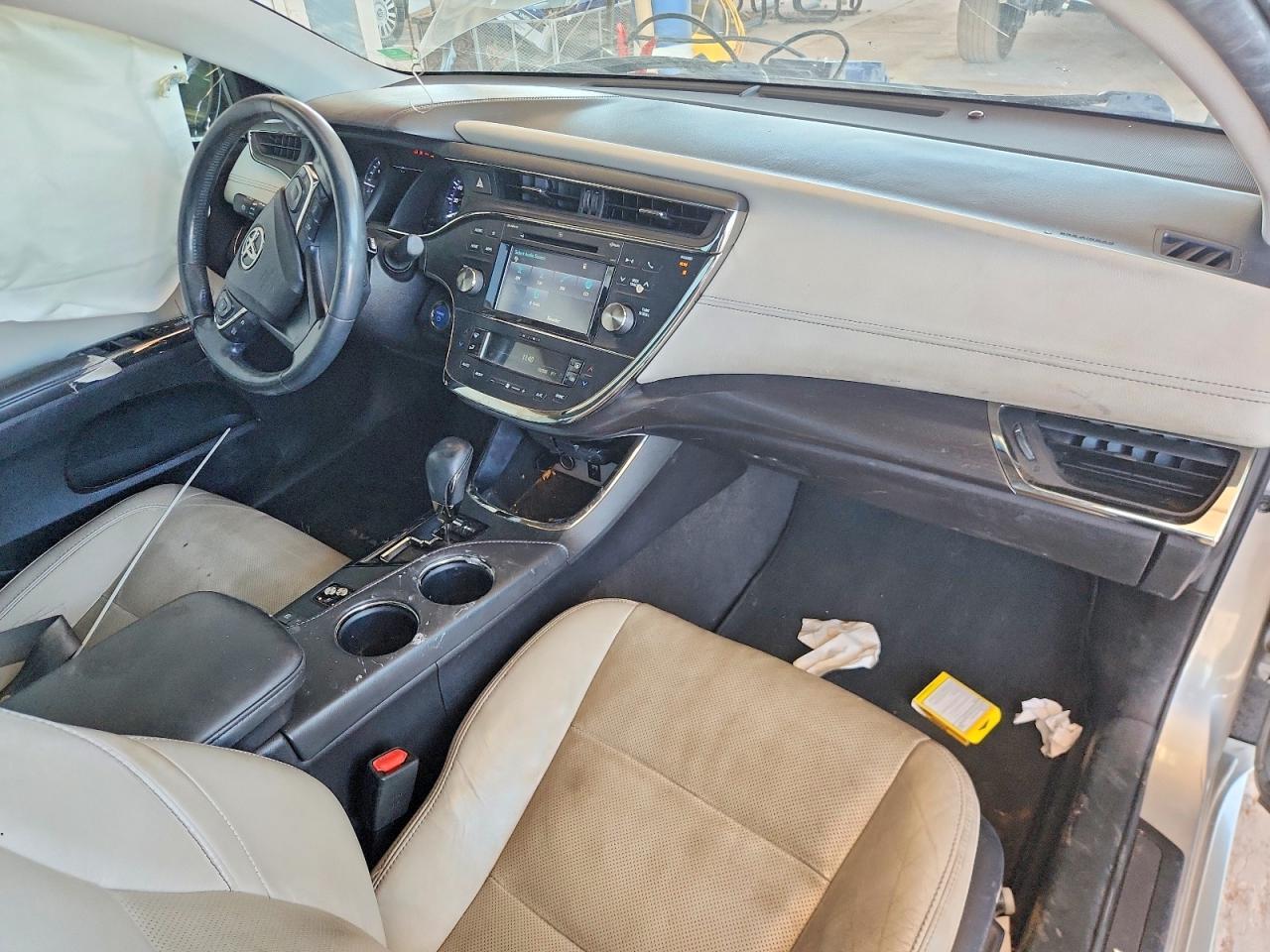 2016 TOYOTA AVALON
