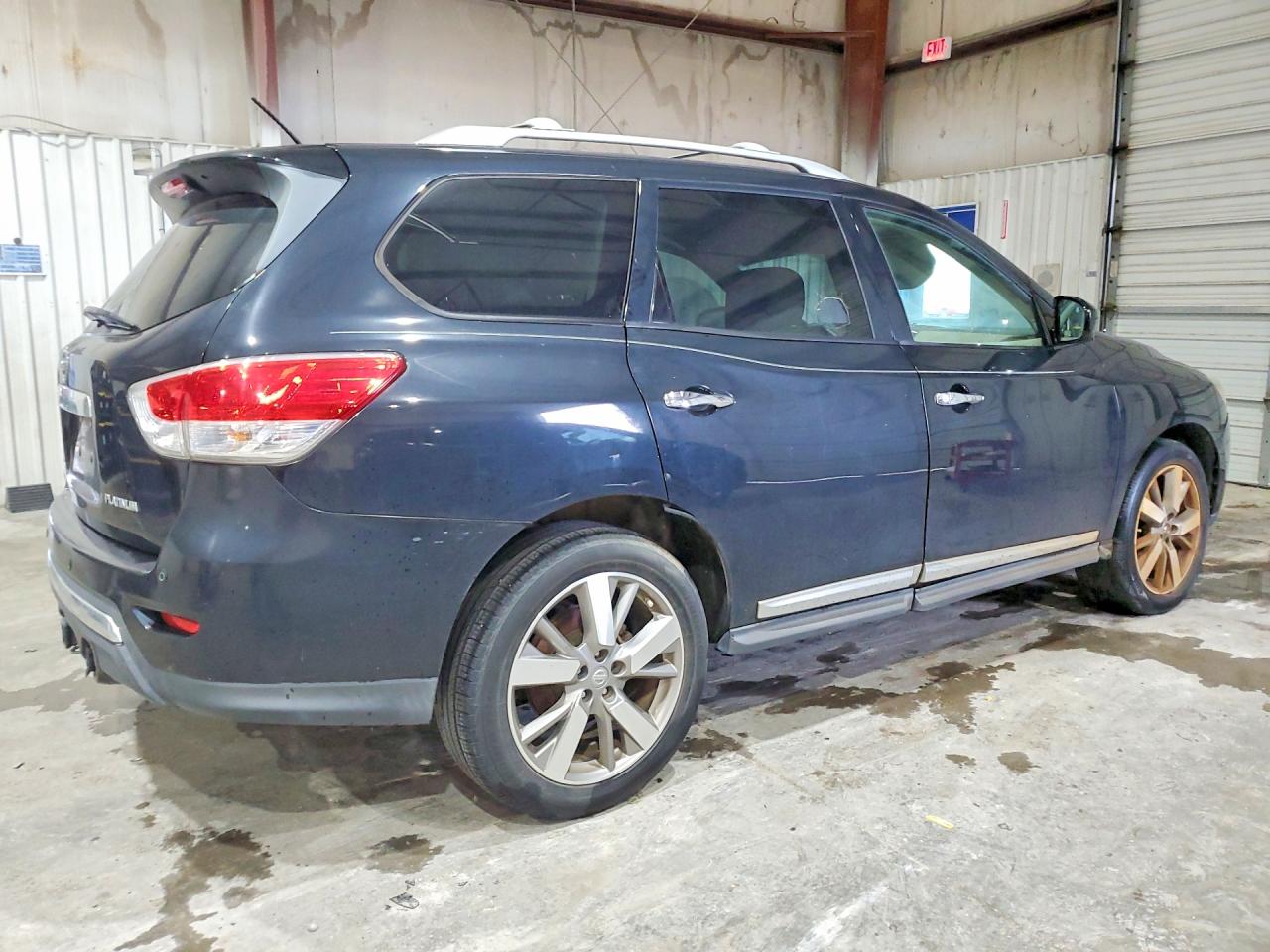 2013 NISSAN PATHFINDER