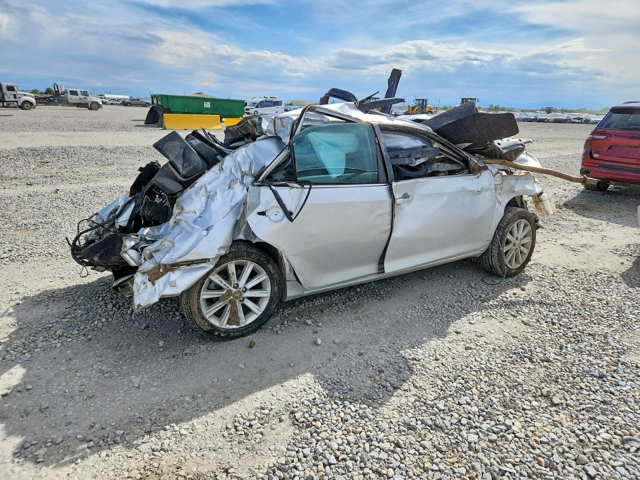 2014 TOYOTA CAMRY
