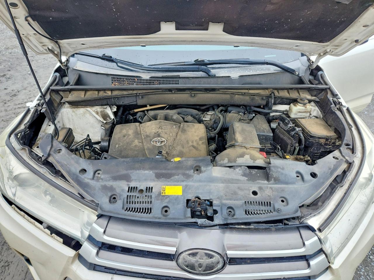2017 TOYOTA HIGHLANDER