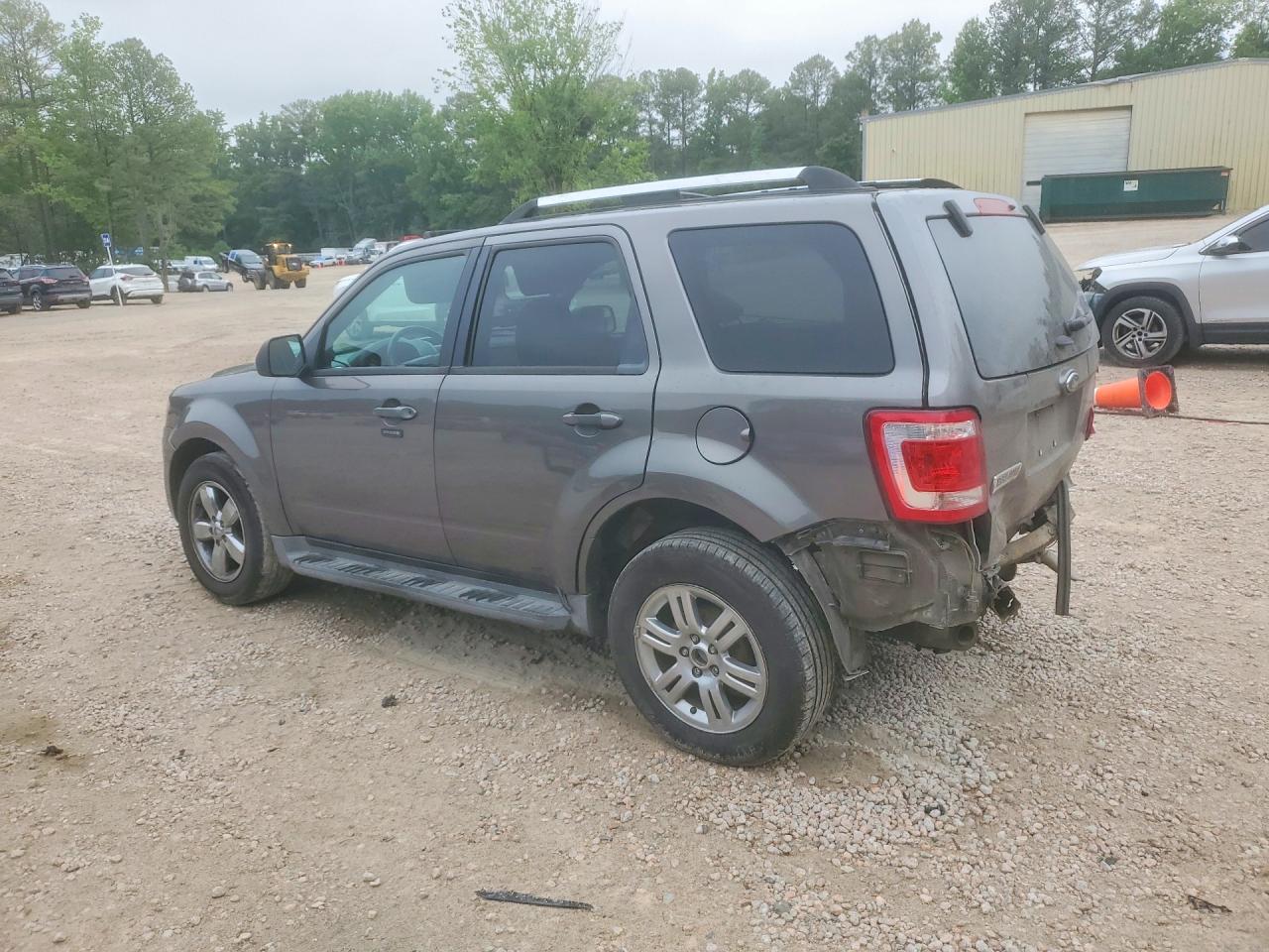2011 FORD ESCAPE