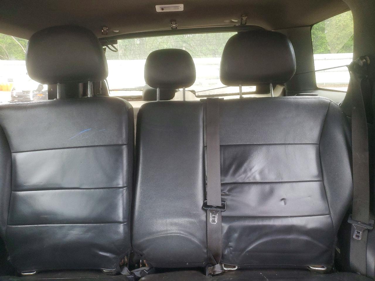 2011 FORD ESCAPE