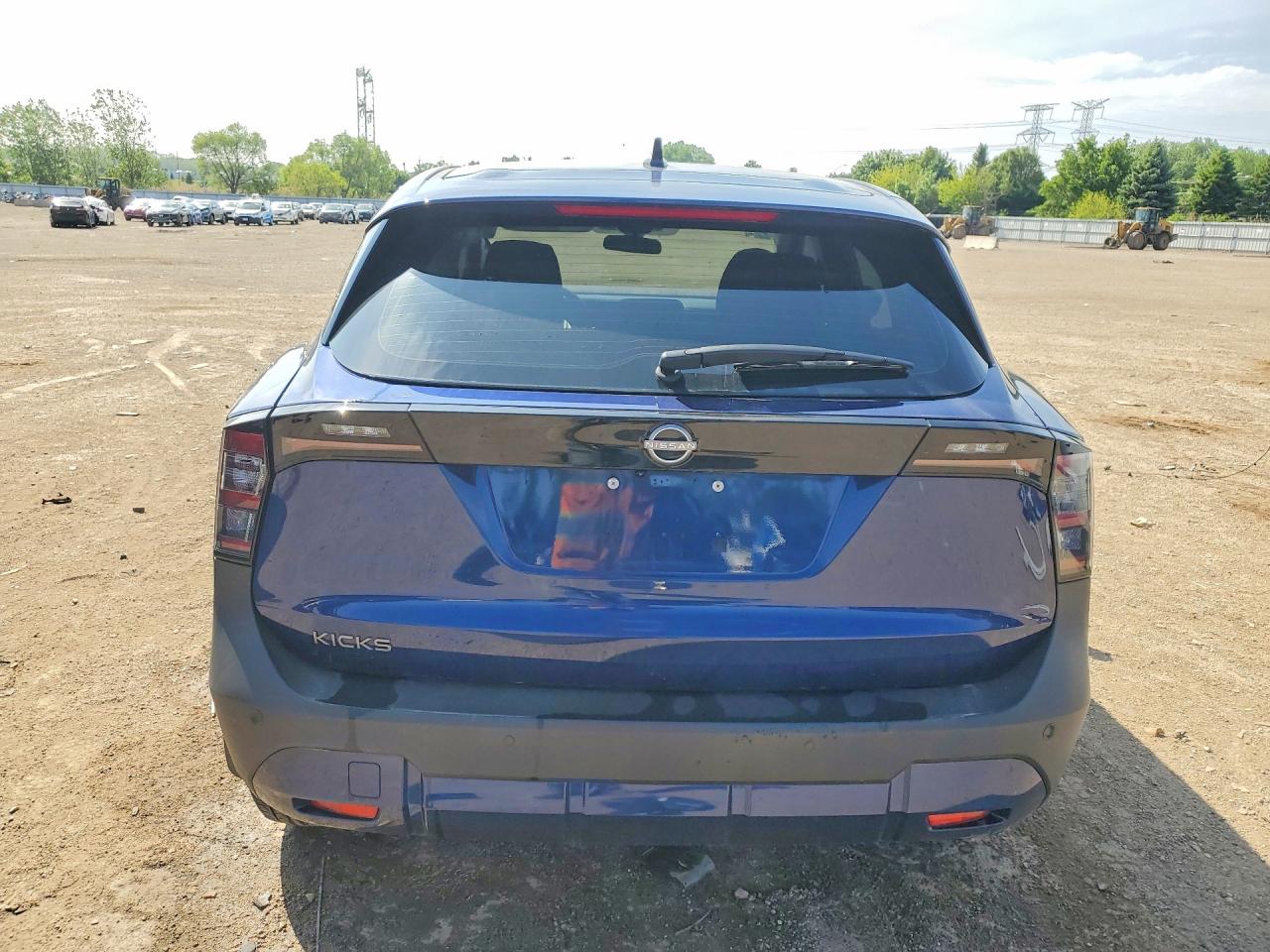 2026 NISSAN KICKS