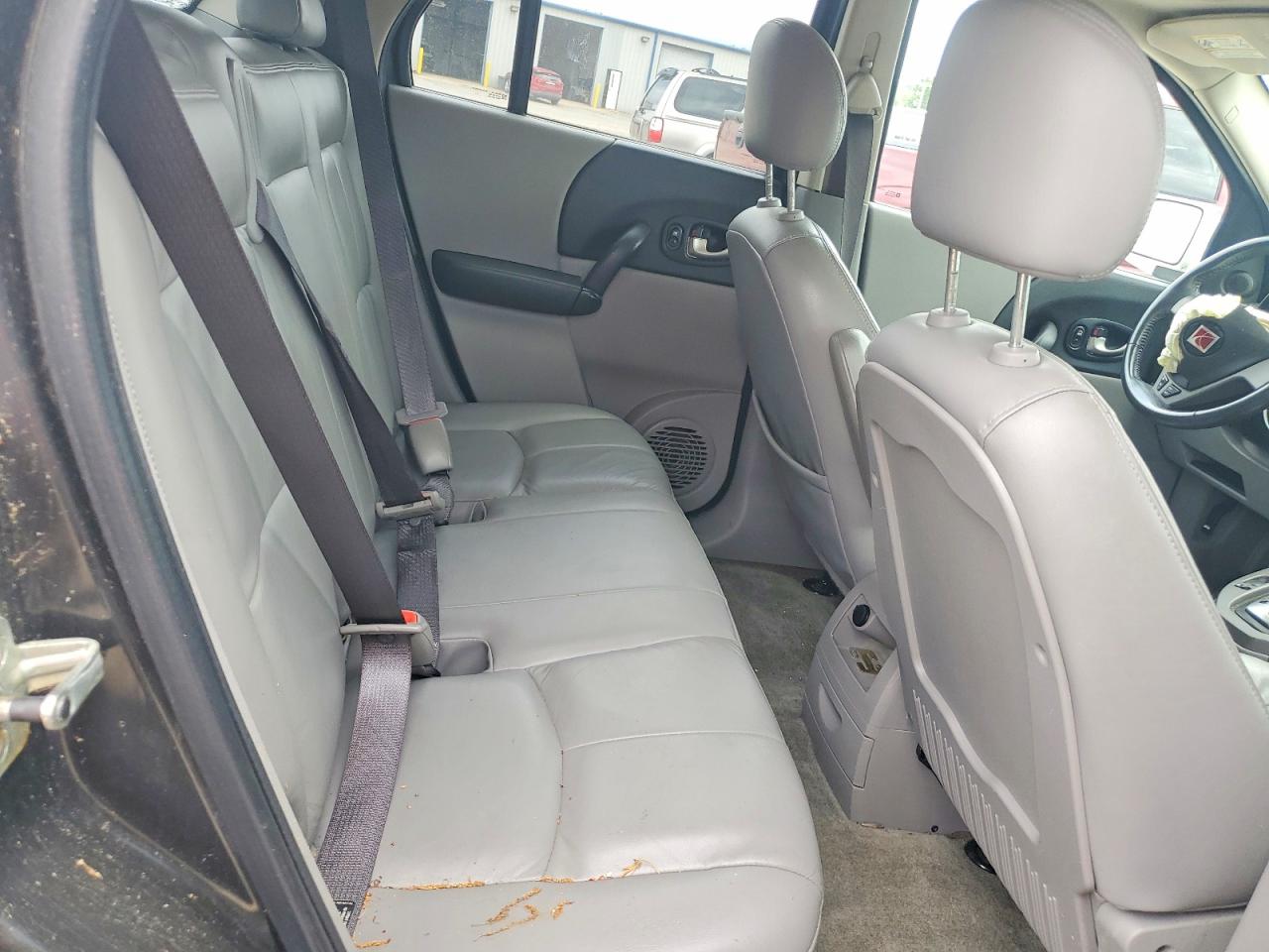 2005 SATURN VUE