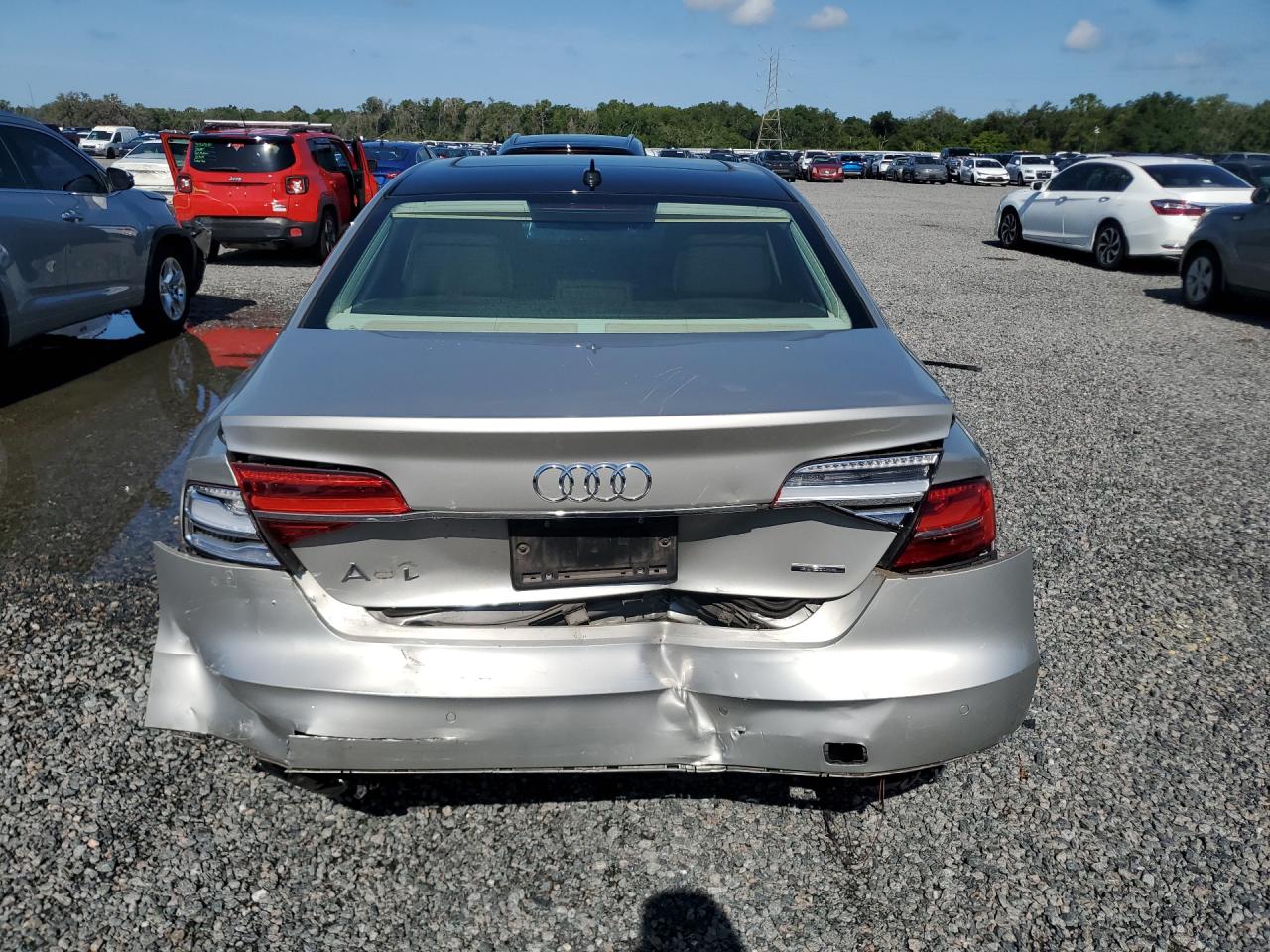 2016 AUDI A8