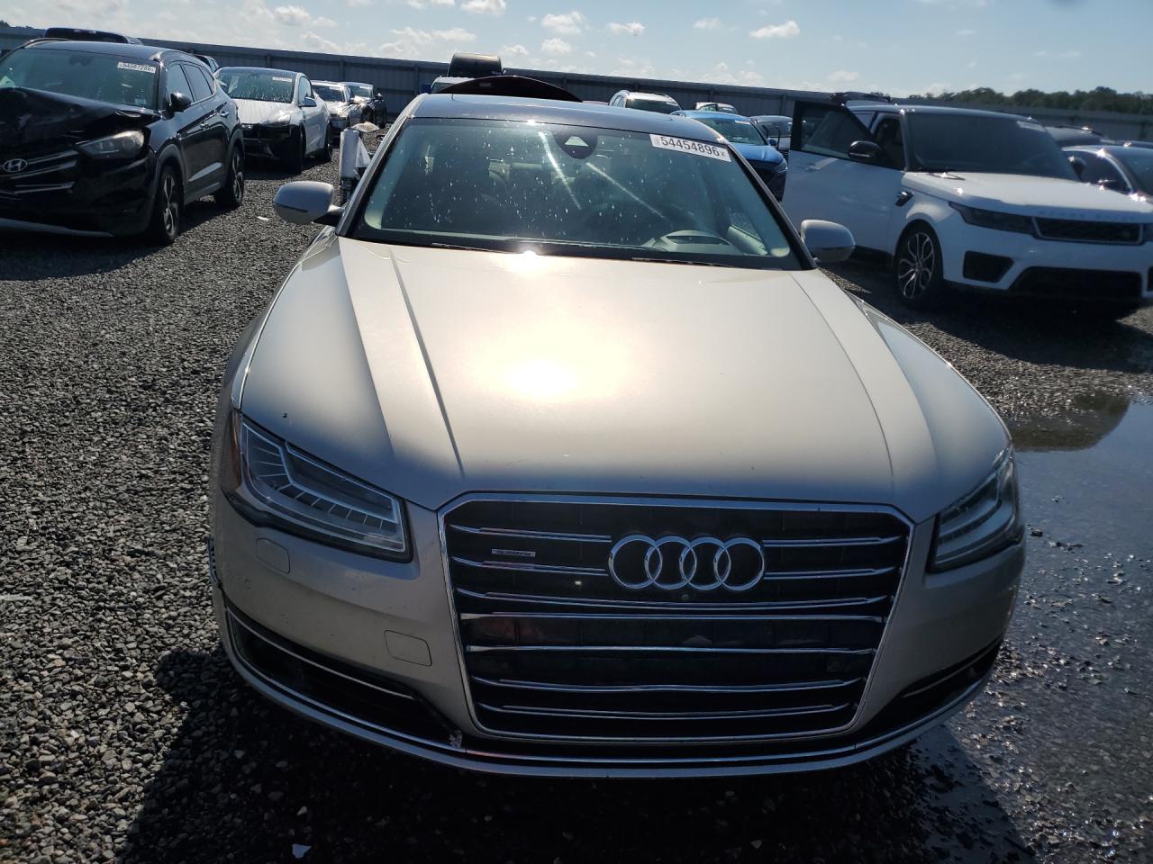 2016 AUDI A8