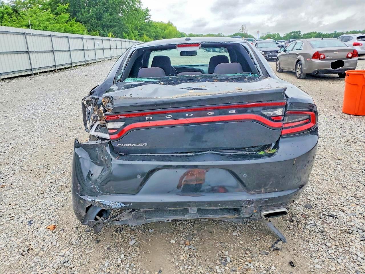 2015 DODGE CHARGER