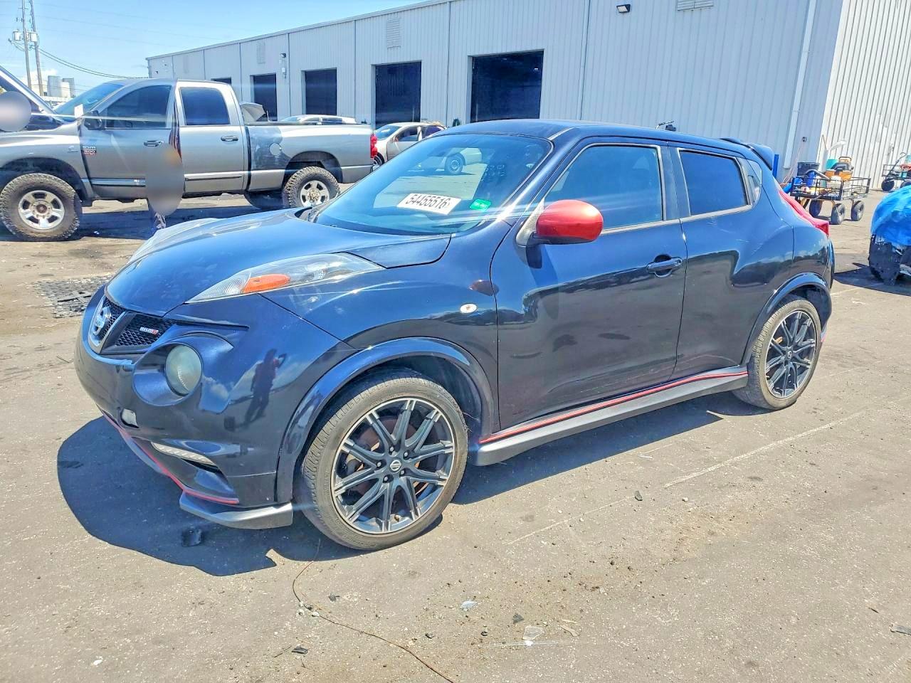 2014 NISSAN JUKE