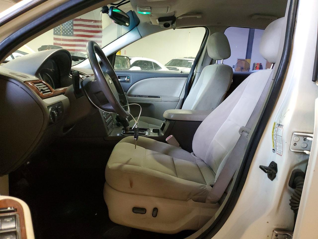 2009 FORD TAURUS