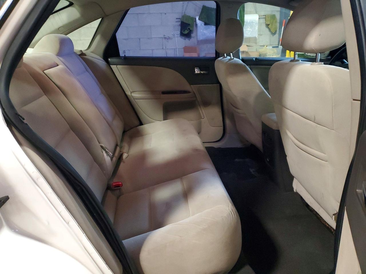 2009 FORD TAURUS