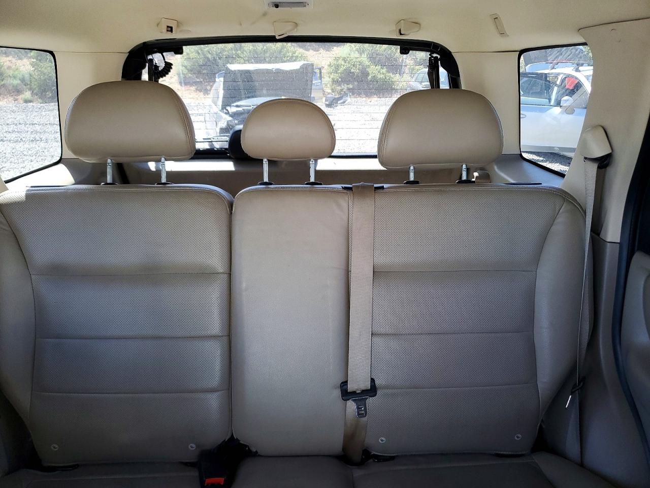 2005 FORD ESCAPE