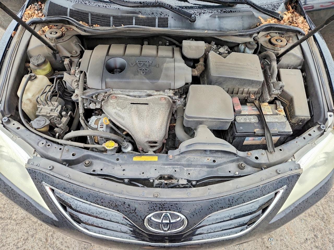 2011 TOYOTA CAMRY