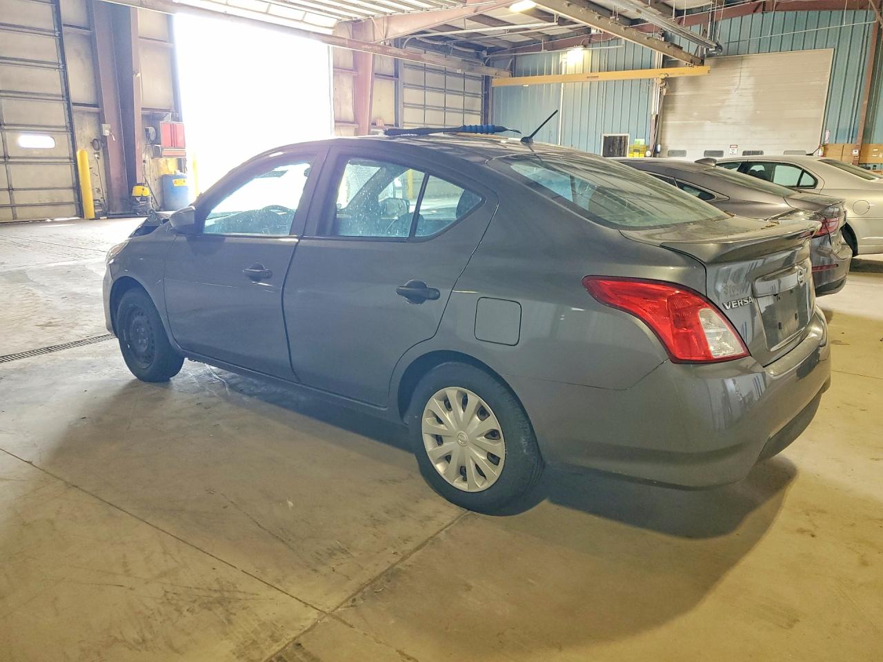 2018 NISSAN VERSA