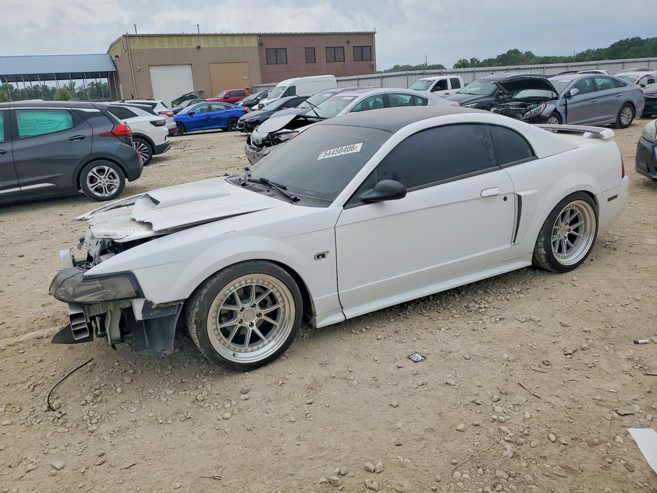 2001 FORD MUSTANG