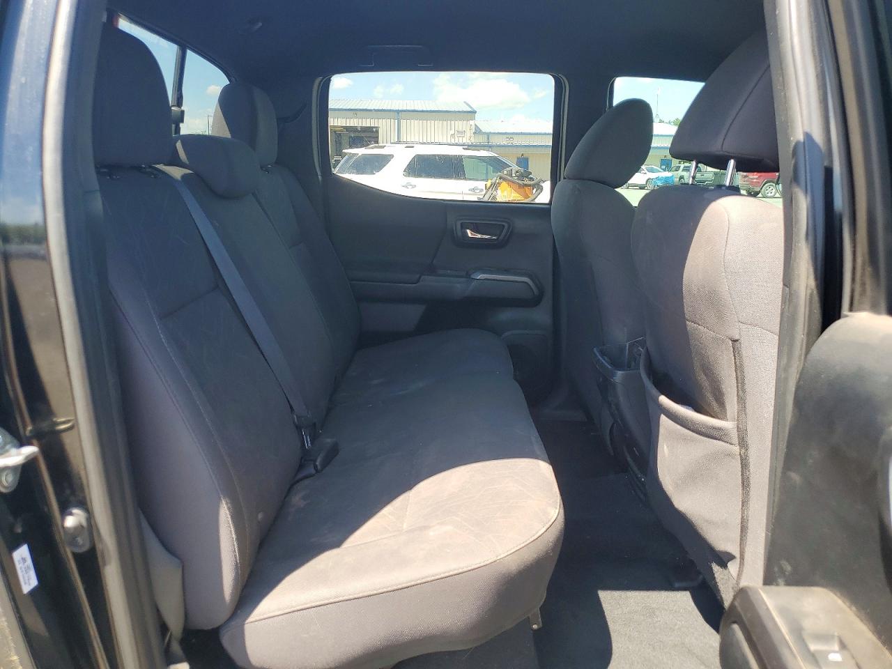 2016 TOYOTA TACOMA