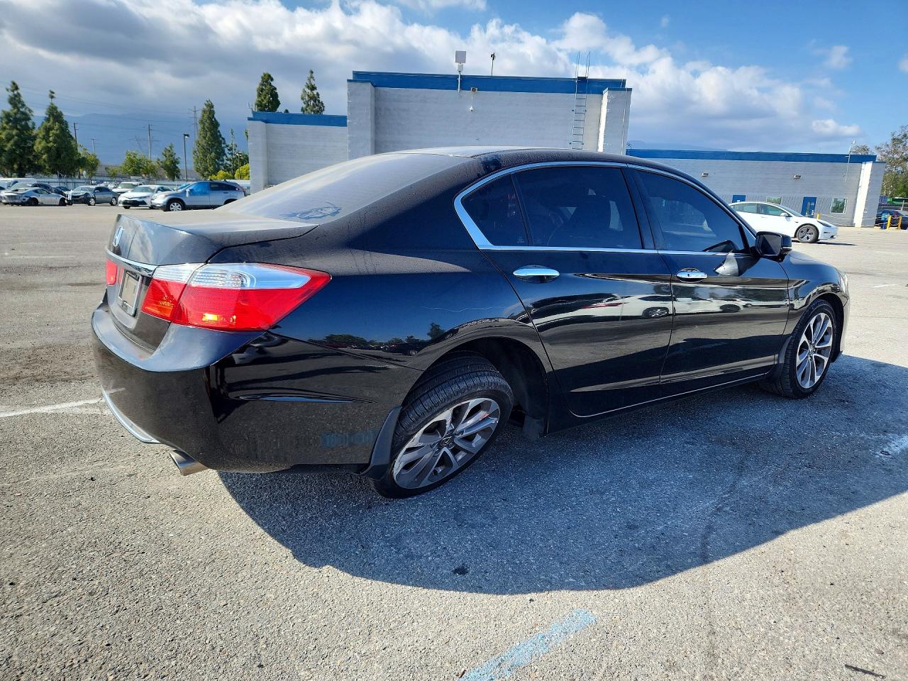 2015 HONDA ACCORD
