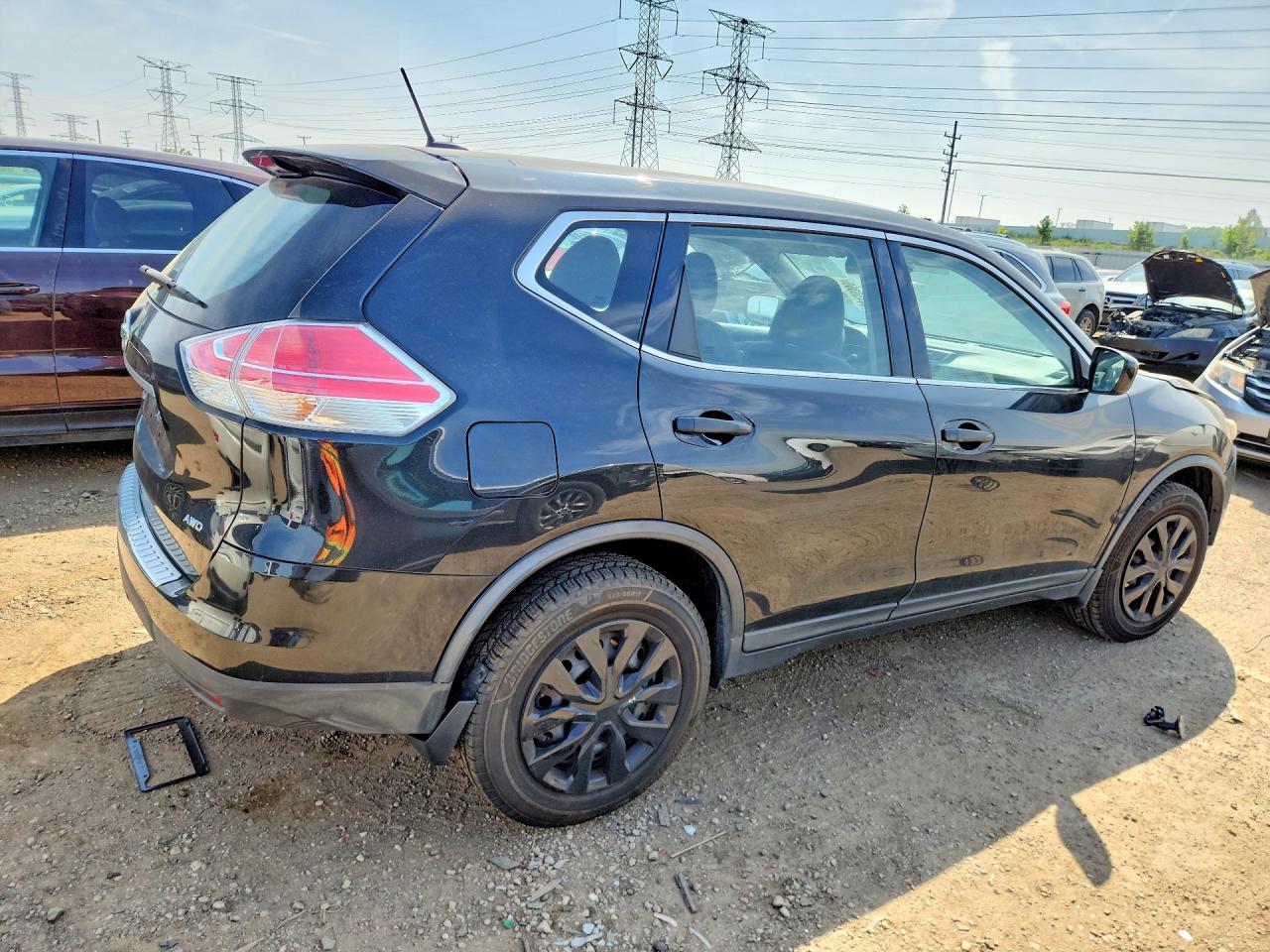 2016 NISSAN ROGUE
