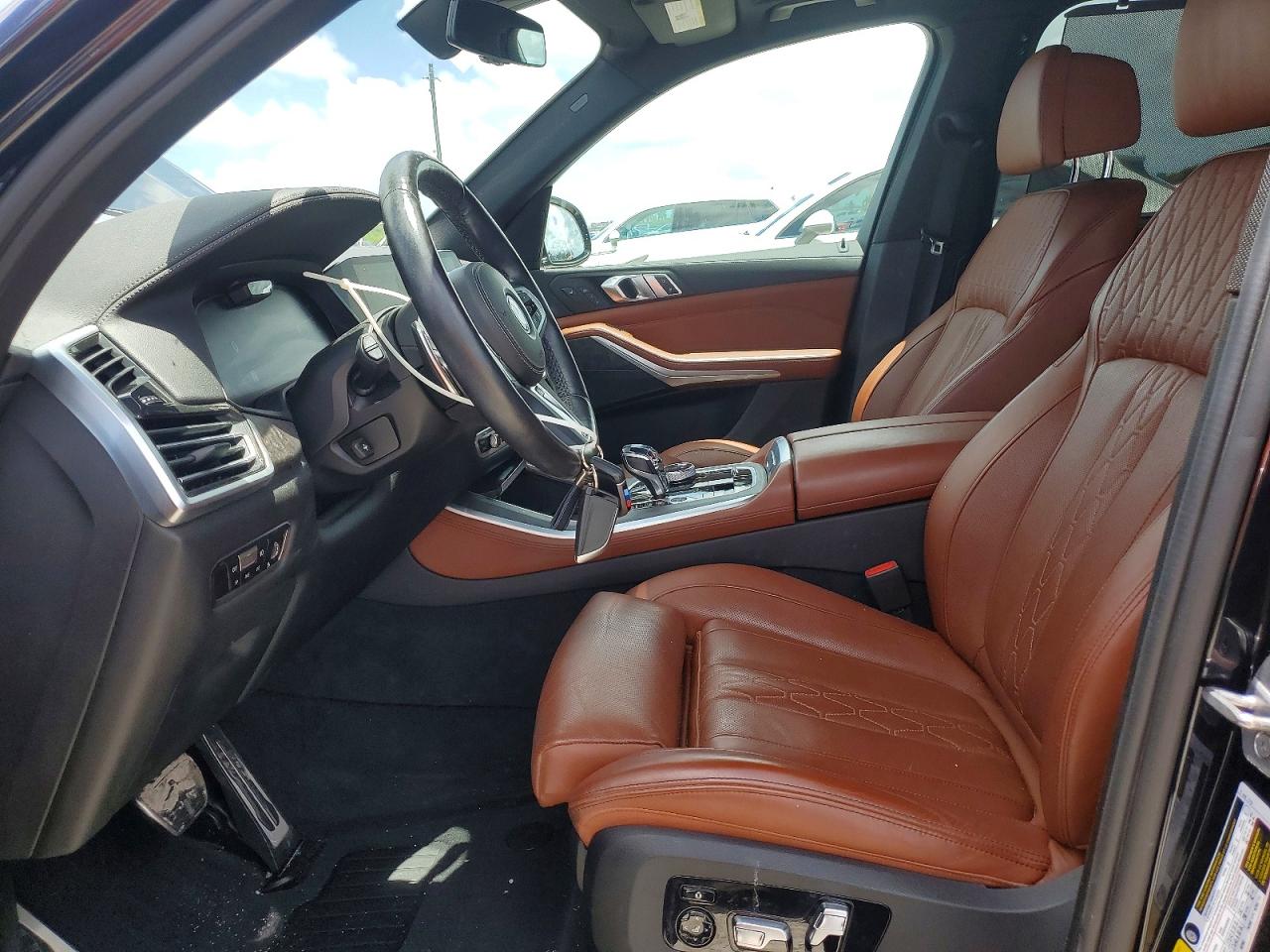 2022 BMW X5