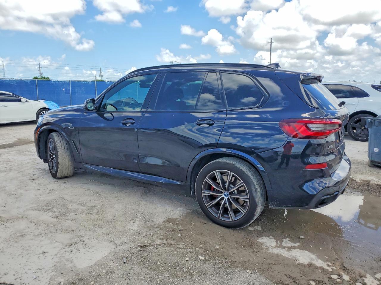 2022 BMW X5