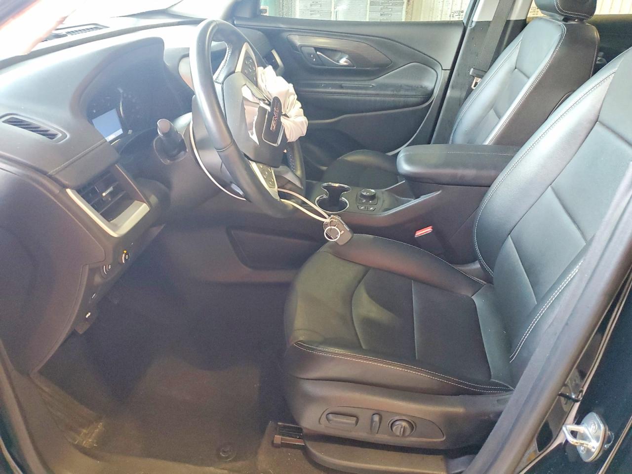 2023 GMC TERRAIN SL