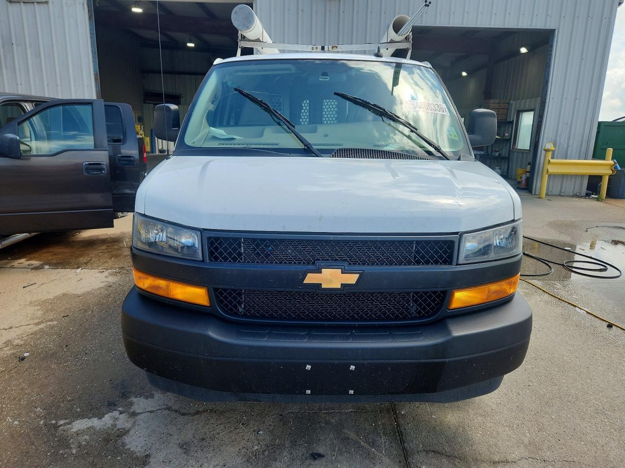 2022 CHEVROLET EXPRESS