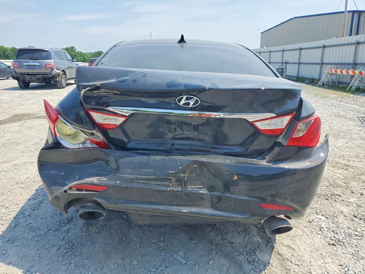 2011 HYUNDAI SONATA