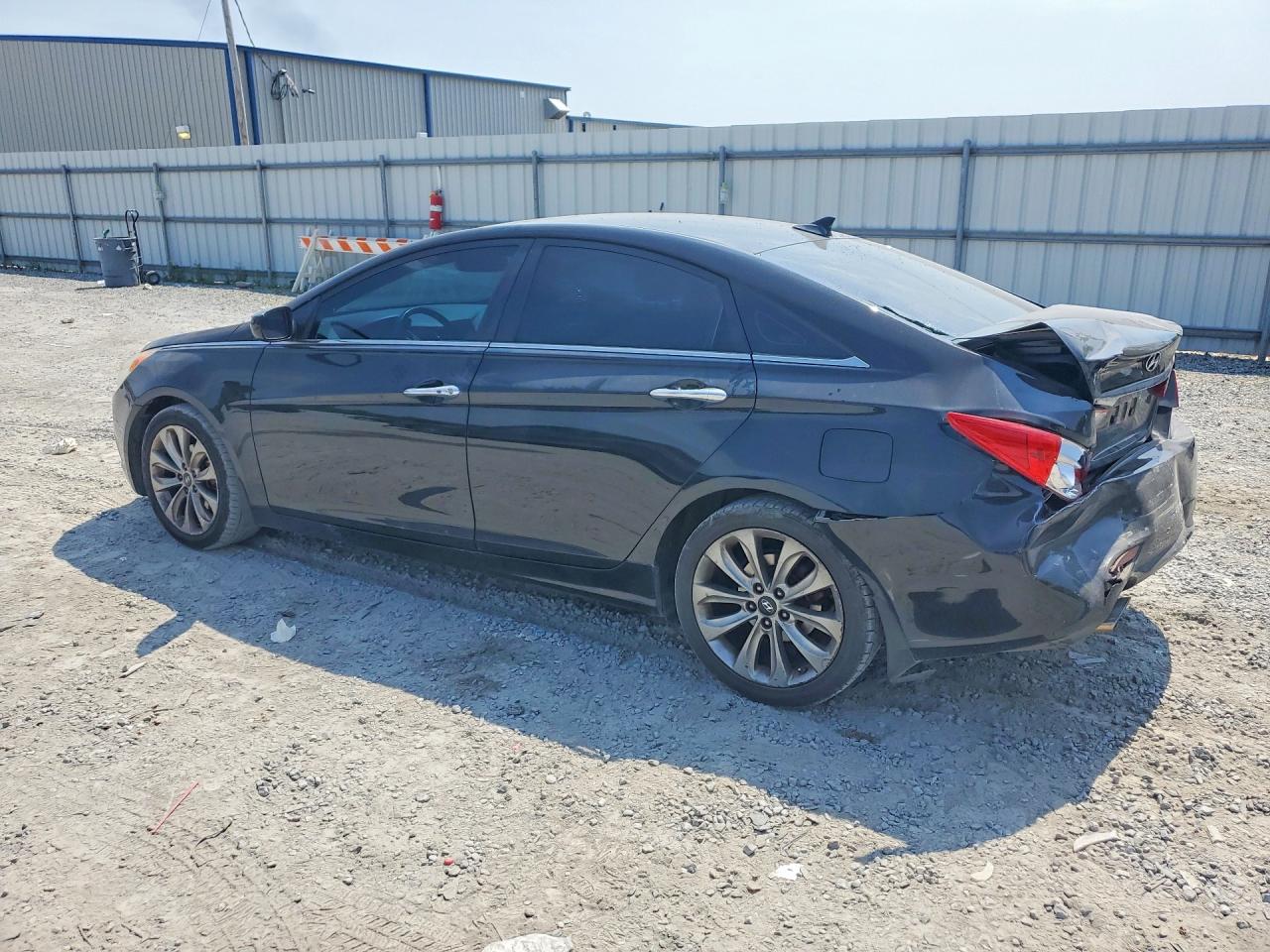 2011 HYUNDAI SONATA