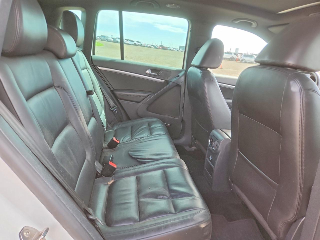 2014 VOLKSWAGEN TIGUAN
