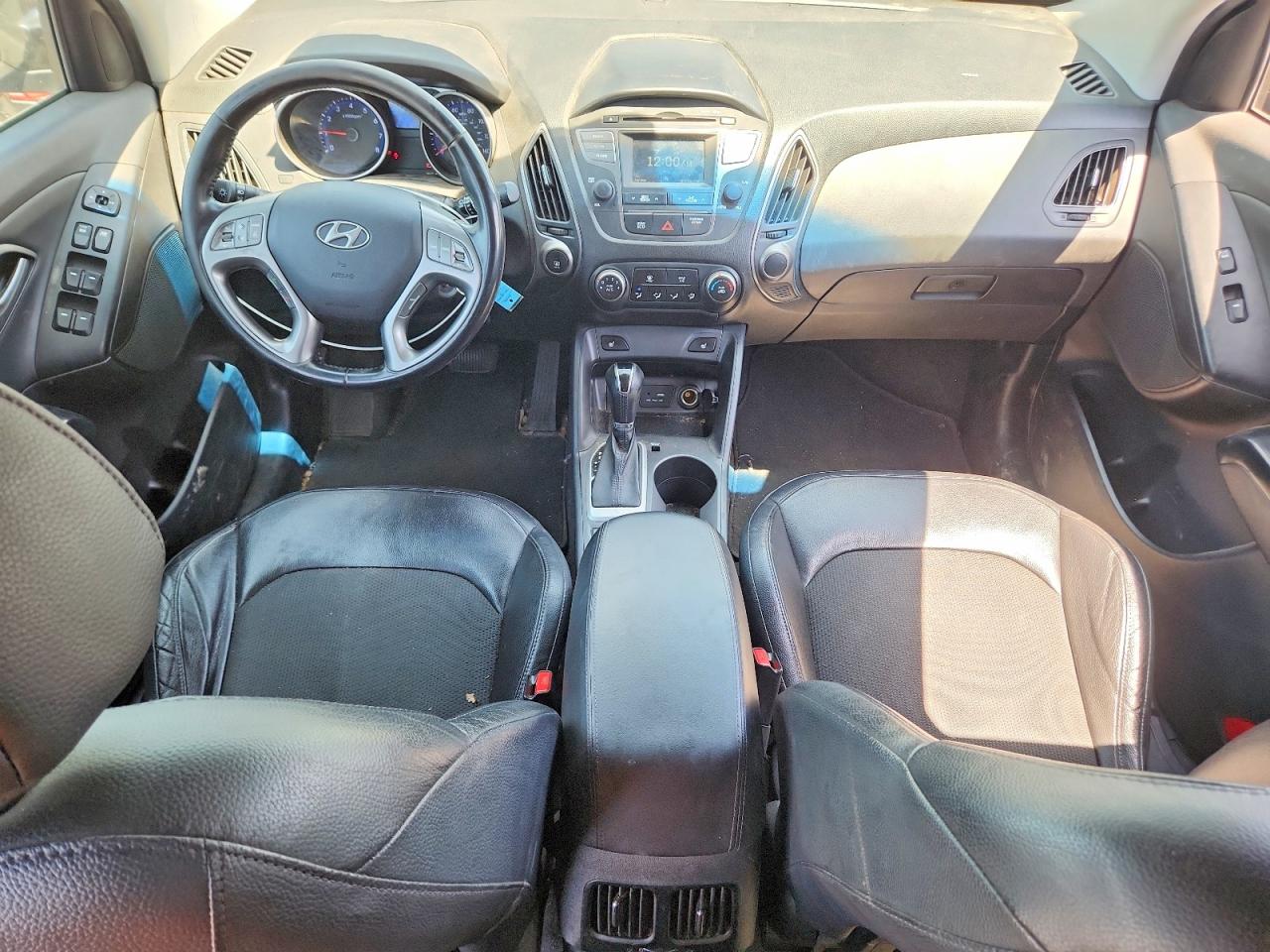 2015 HYUNDAI TUCSON