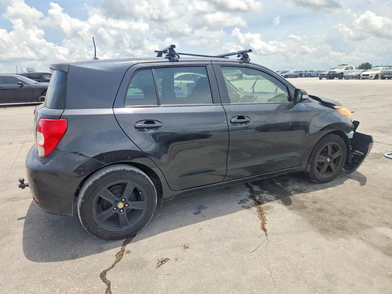 2010 SCION XD