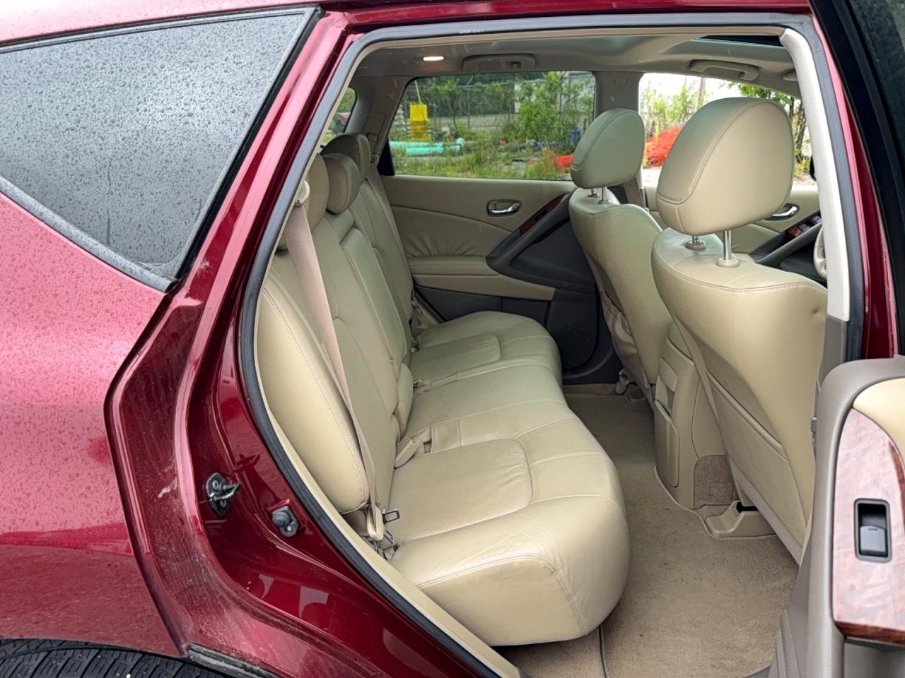 2010 NISSAN MURANO