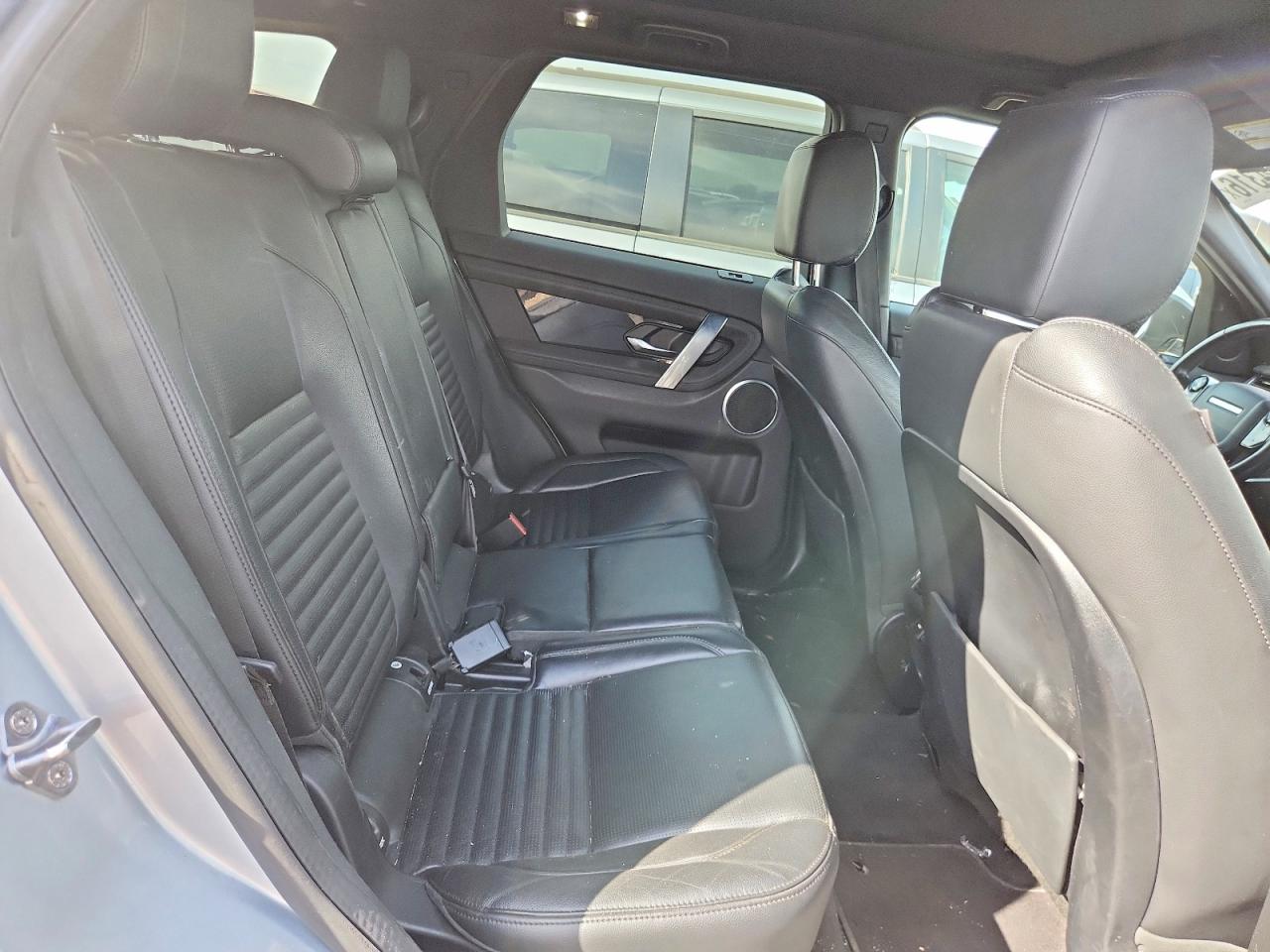 2020 LAND ROVER DISCOVERY