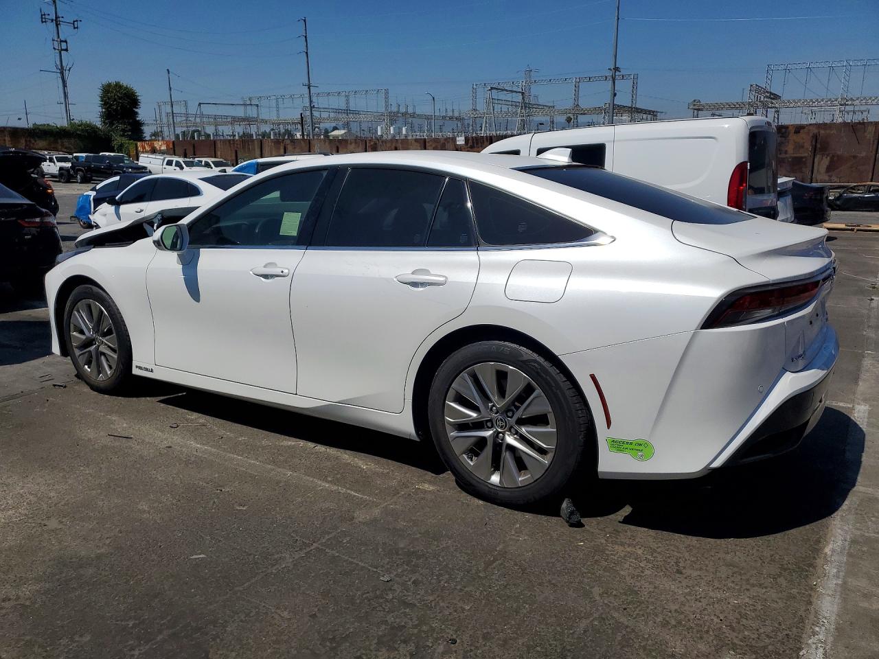 2022 TOYOTA MIRAI