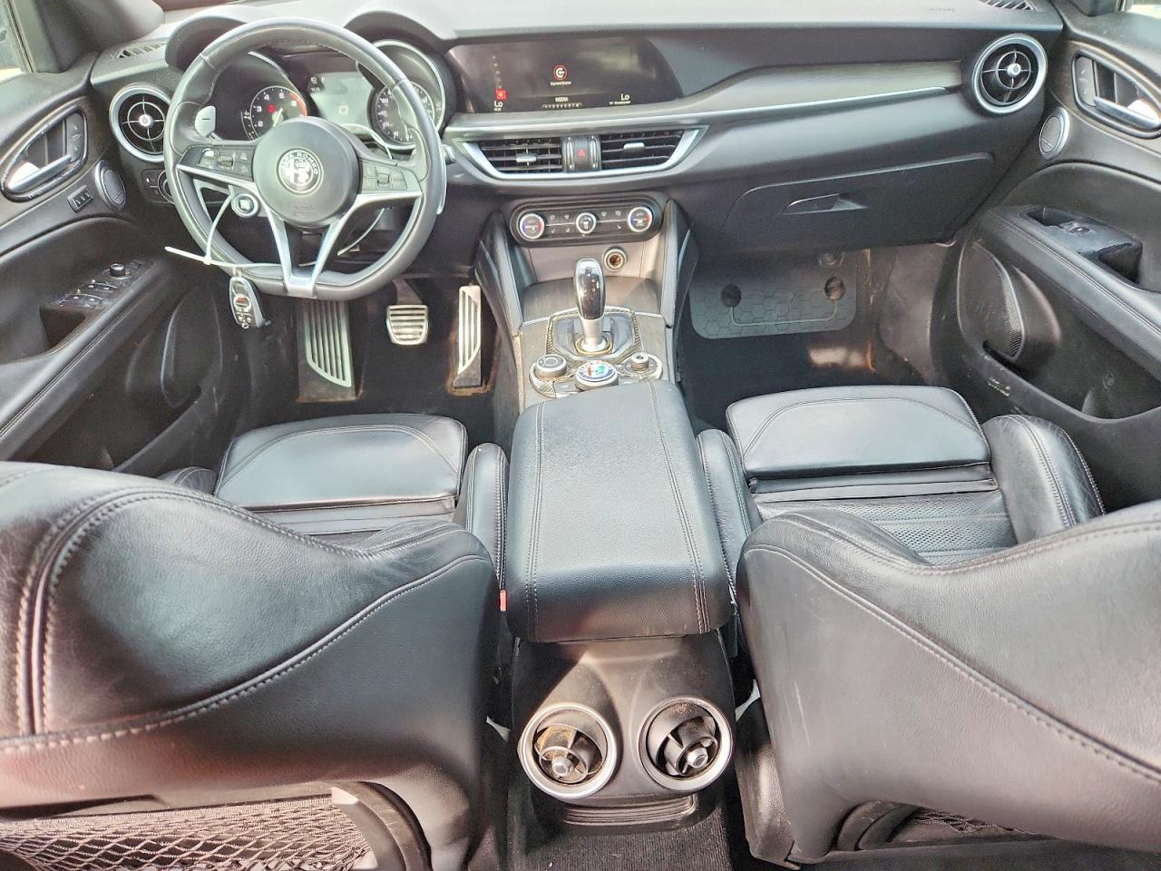 2018 ALFA ROMEO STELVIO