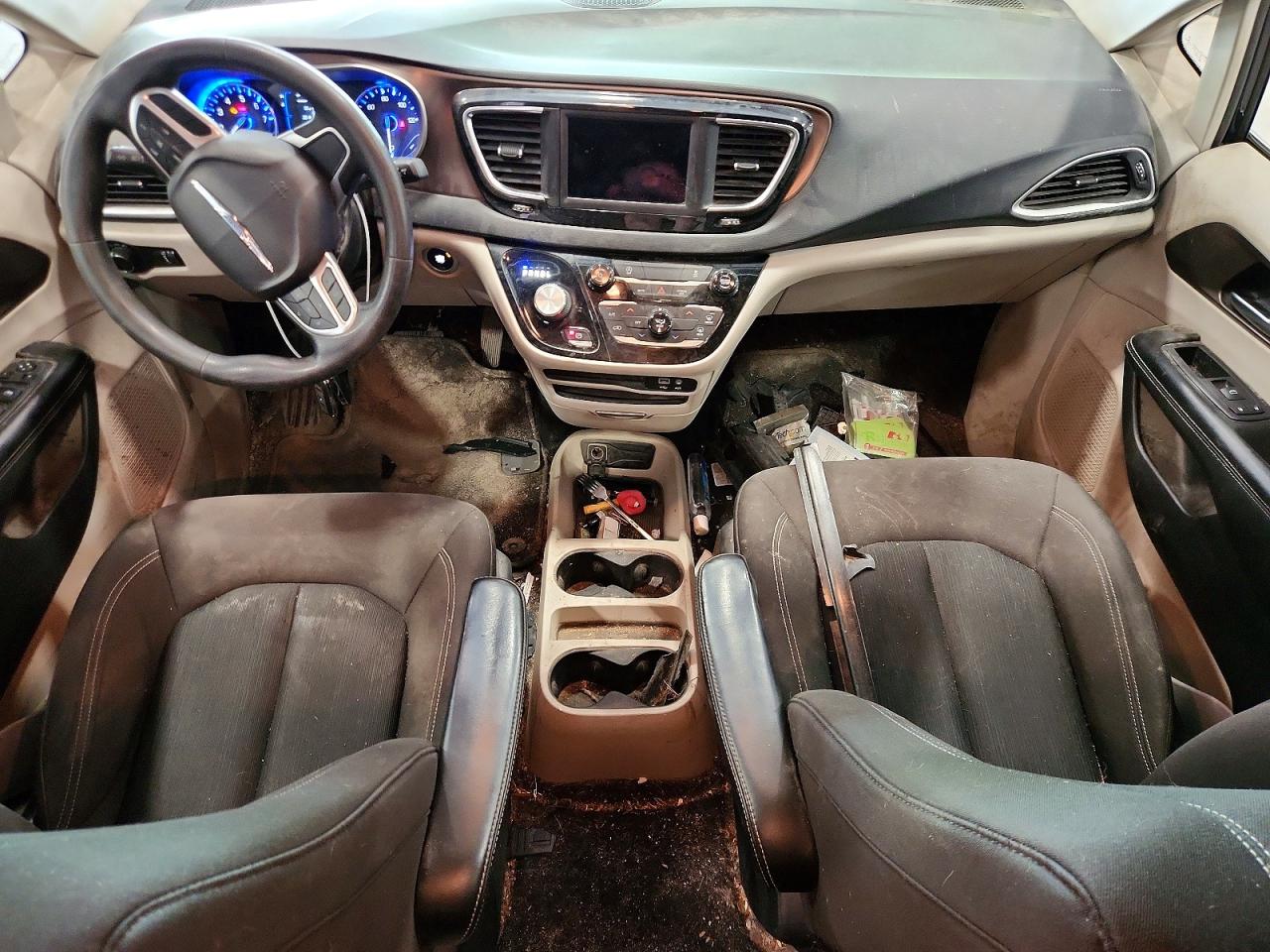 2020 CHRYSLER MINIVAN