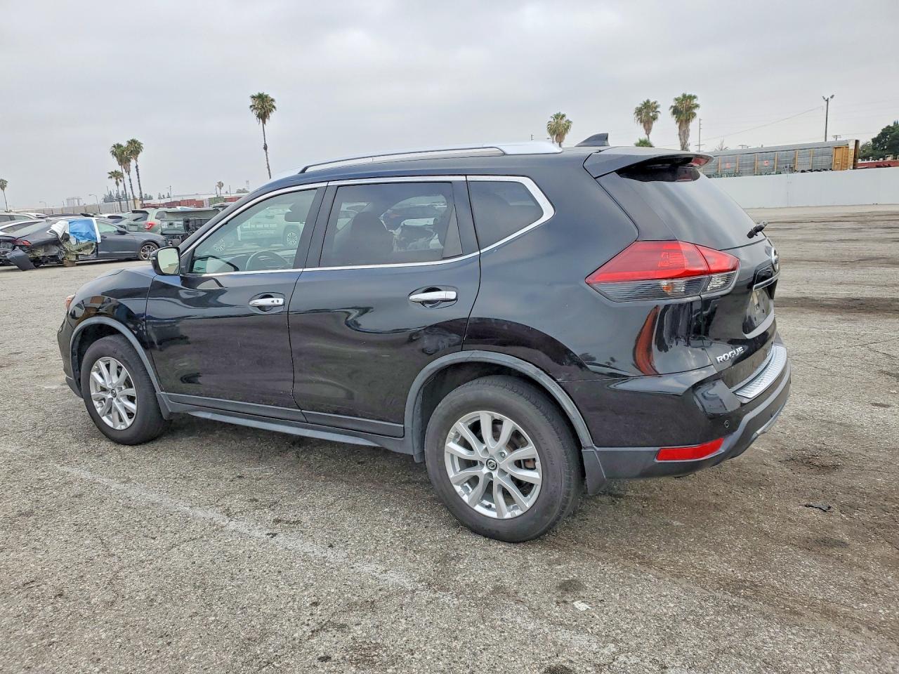 2020 NISSAN ROGUE
