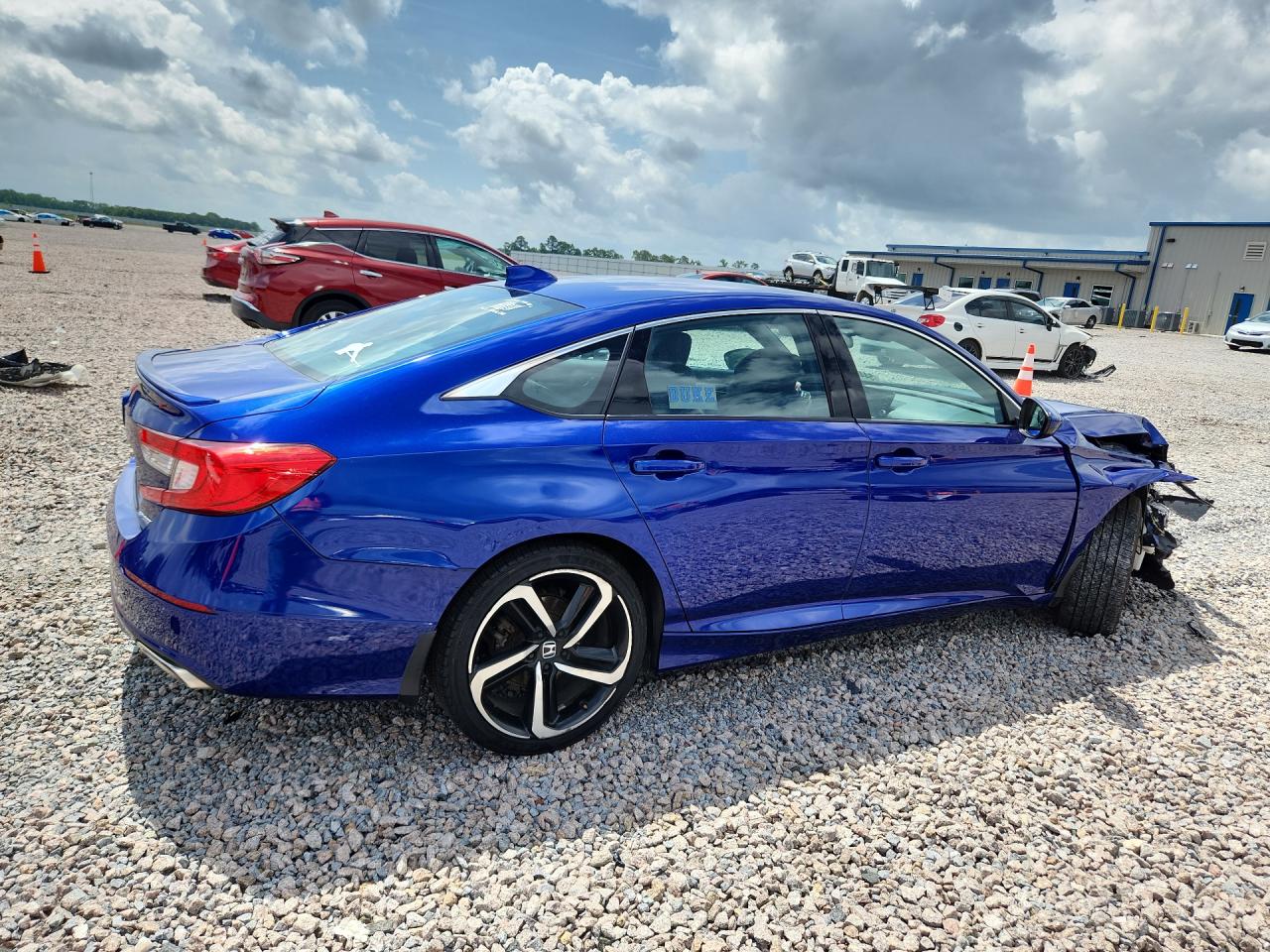 2019 HONDA ACCORD