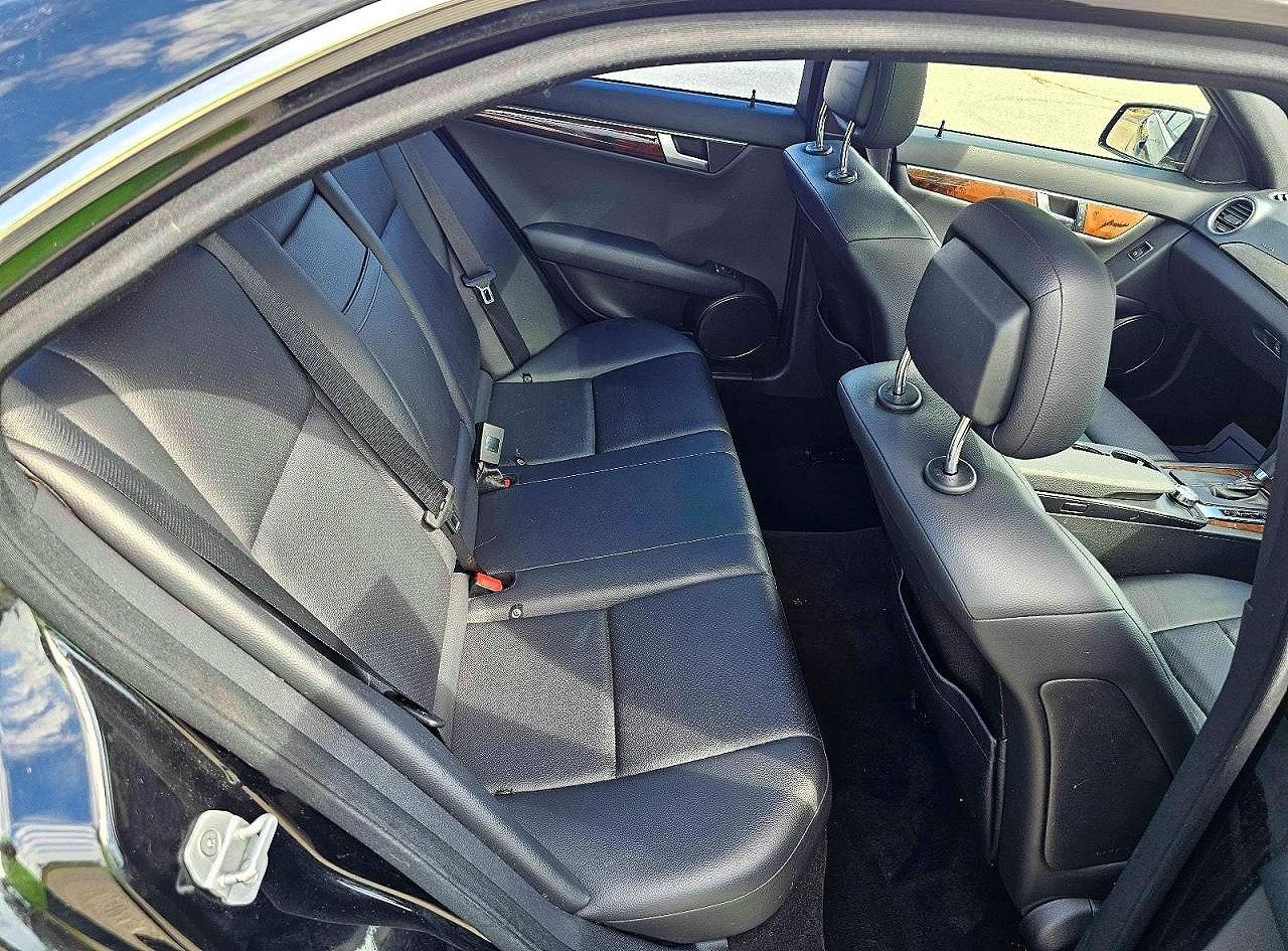 2012 MERCEDES-BENZ C-CLASS
