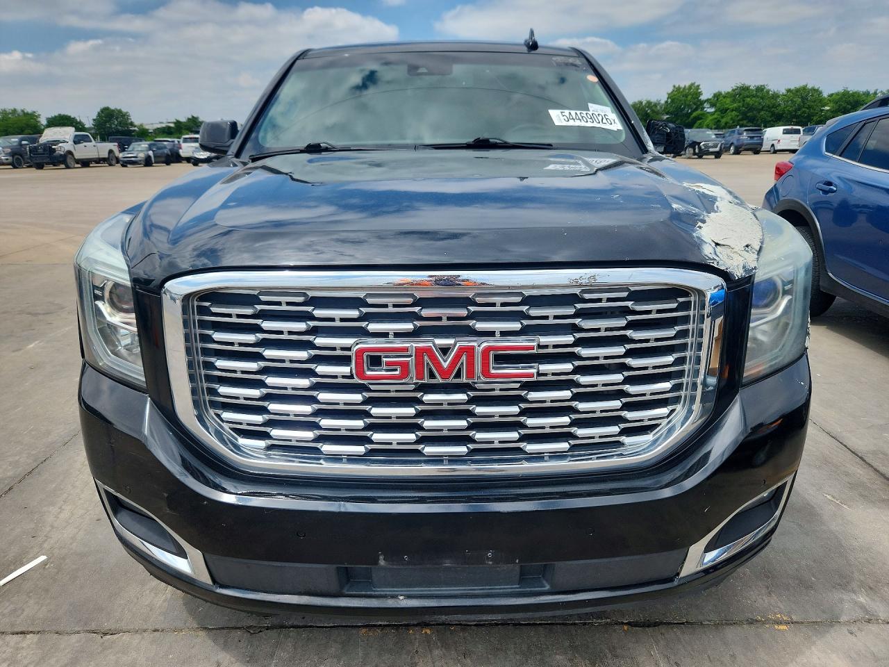 2019 GMC YUKON