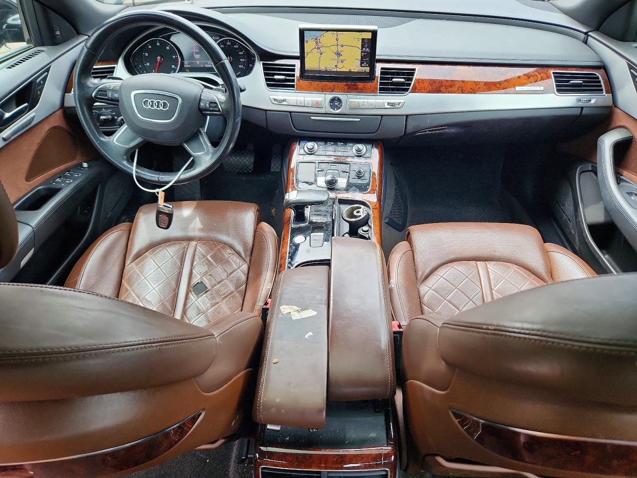 2011 AUDI A8