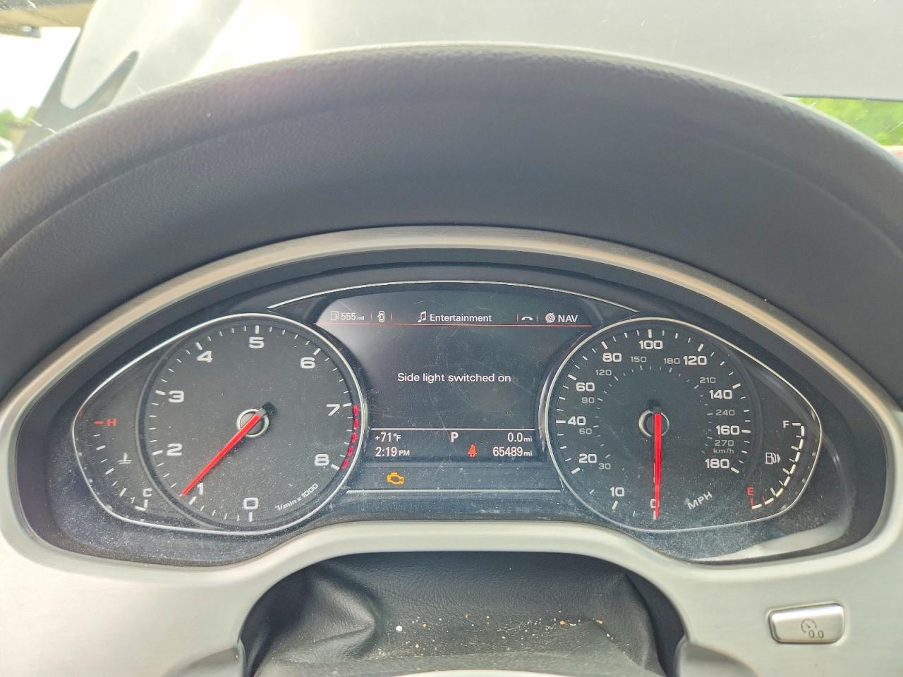 2011 AUDI A8