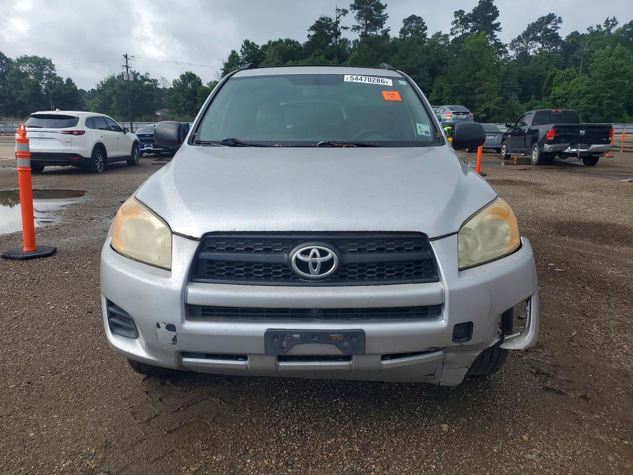 2011 TOYOTA RAV4 BASE