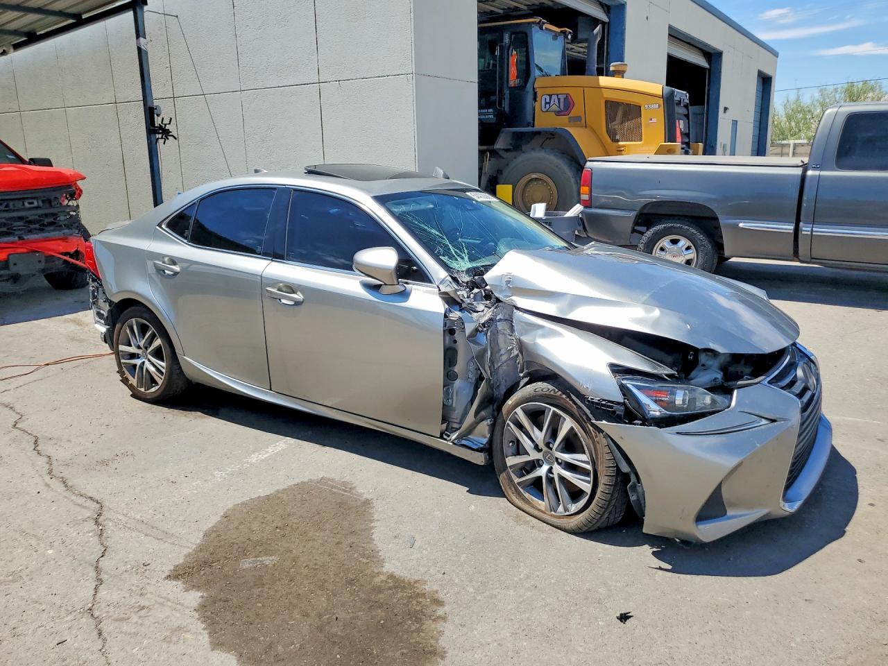 2019 LEXUS IS