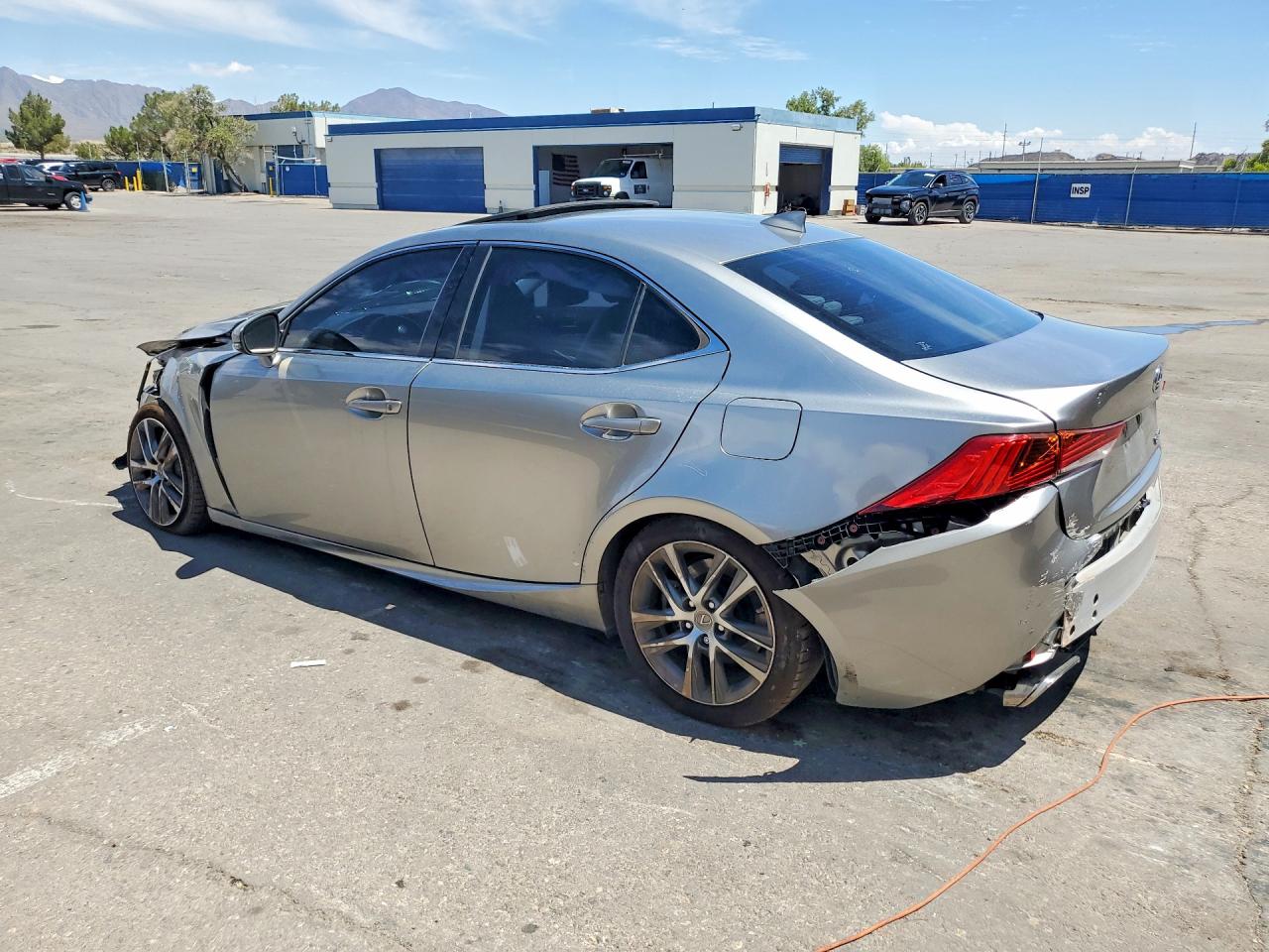 2019 LEXUS IS