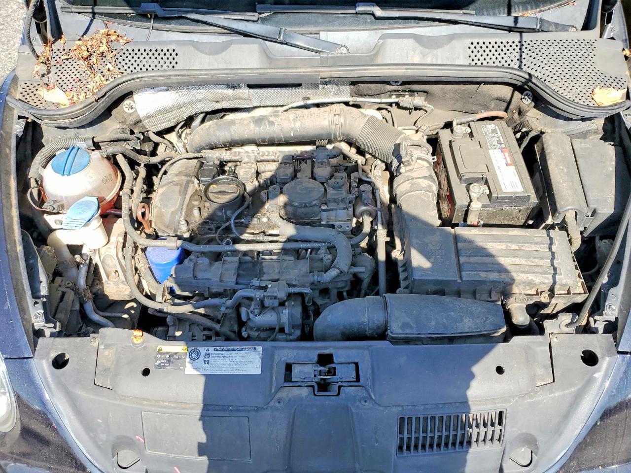 2012 VOLKSWAGEN BEETLE