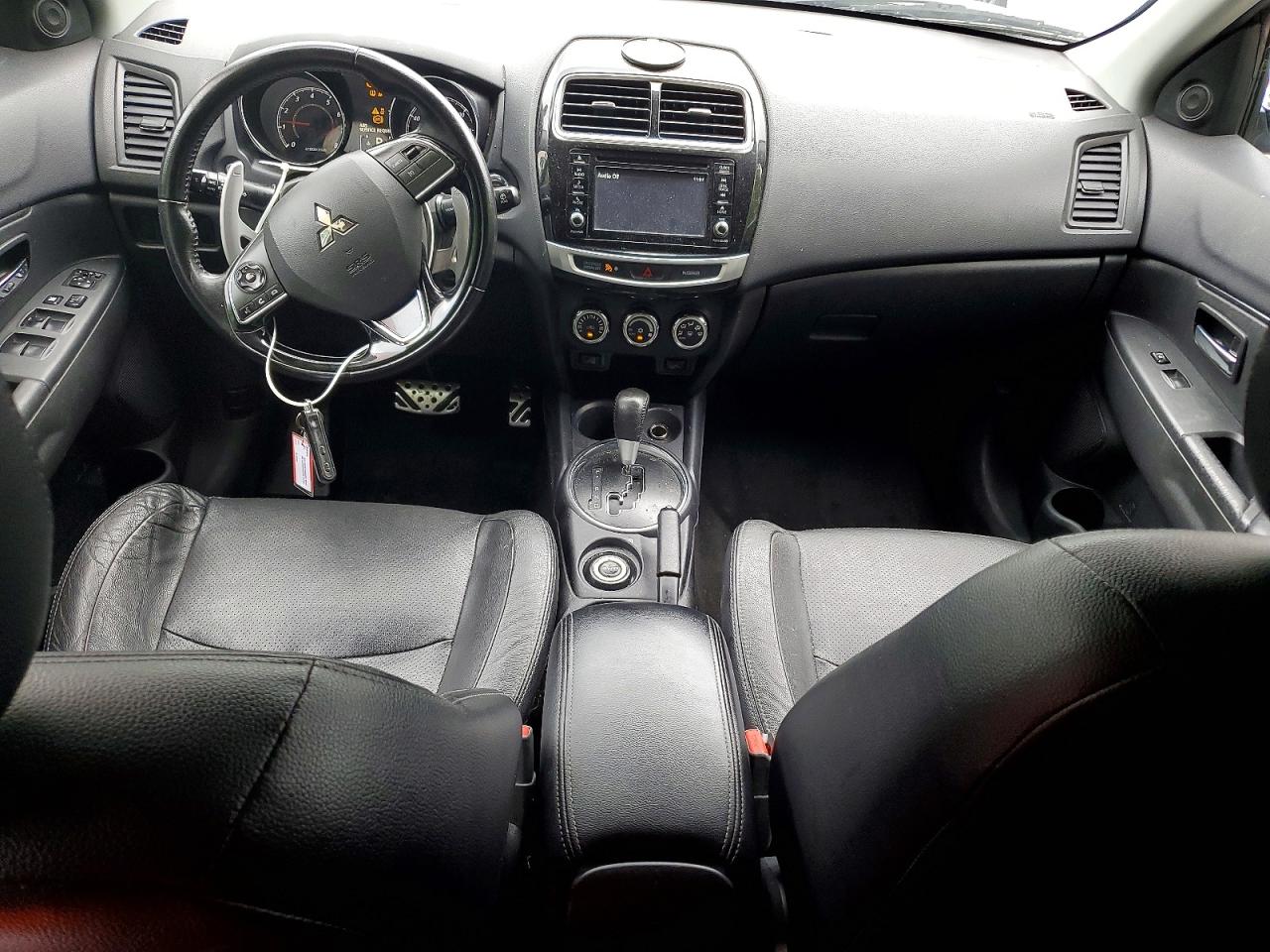 2017 MITSUBISHI OUTLANDER