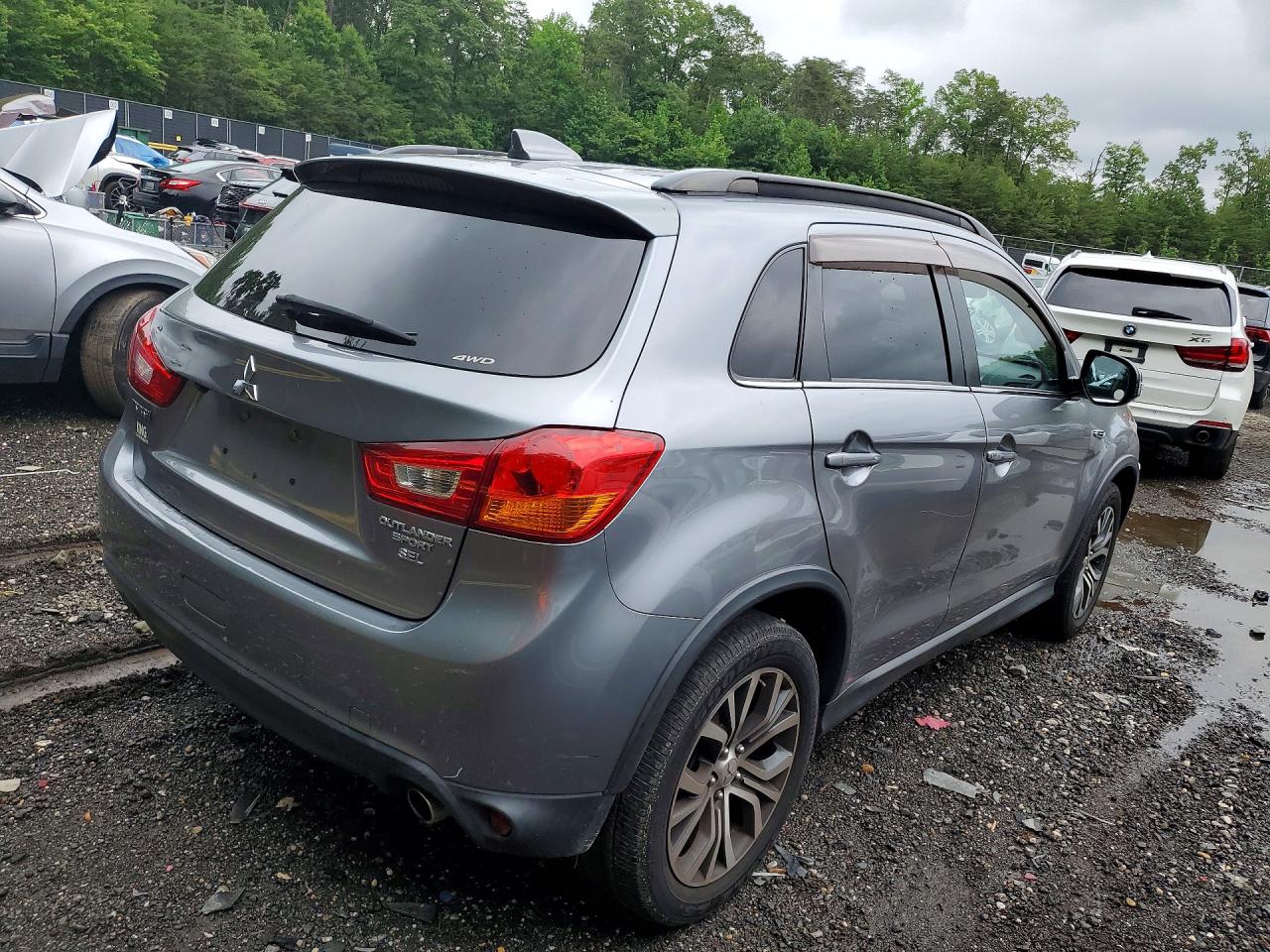 2017 MITSUBISHI OUTLANDER