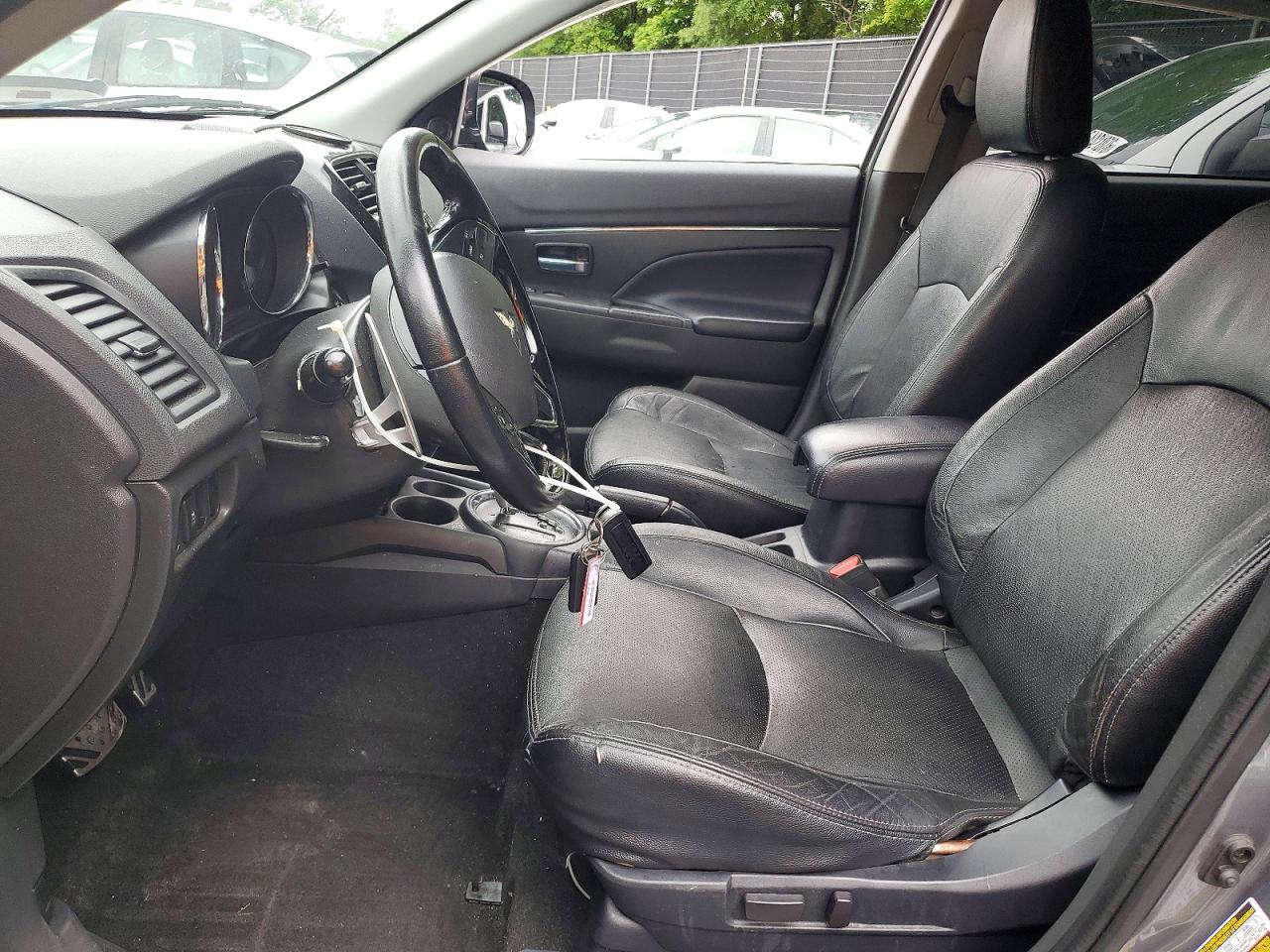 2017 MITSUBISHI OUTLANDER
