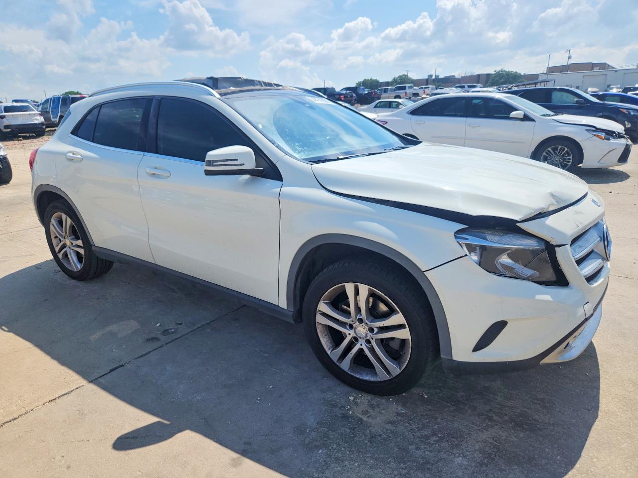 2016 MERCEDES-BENZ GLA-CLASS